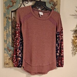 Knox Rose Mauve Sweater with Floral Sleeves. Excellent Condition Size Small